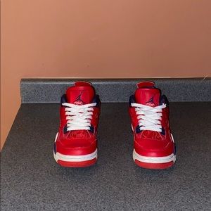 Jordan 4 Retro Fiba (2019)